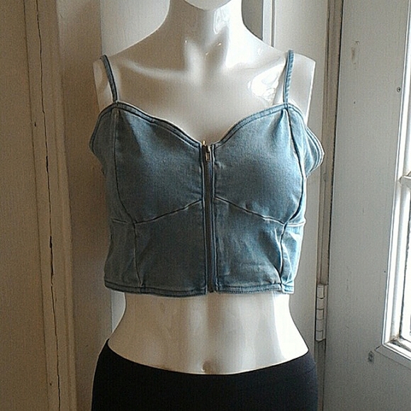 Bongo - Picture 1 of 4